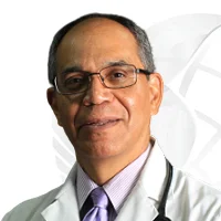 Dr. Manuel Novoa